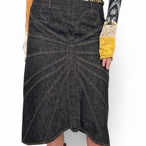 Dolce & Gabbana Black Skirt with Gold Stitching